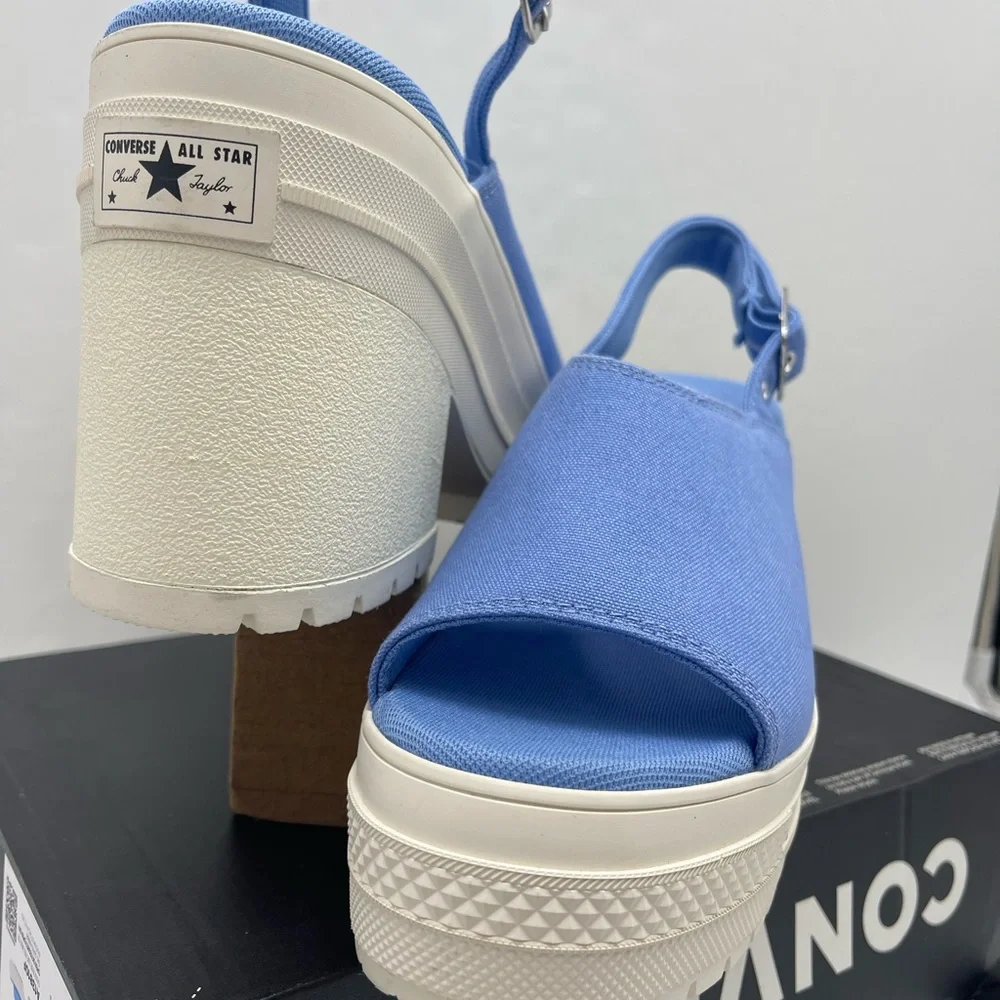 Converse WMNS A13810F
CHUCK 70 DE LUXE HEEL MULE OX OPEN SKY/EGRET Platform Heel - Picture 7 of 16